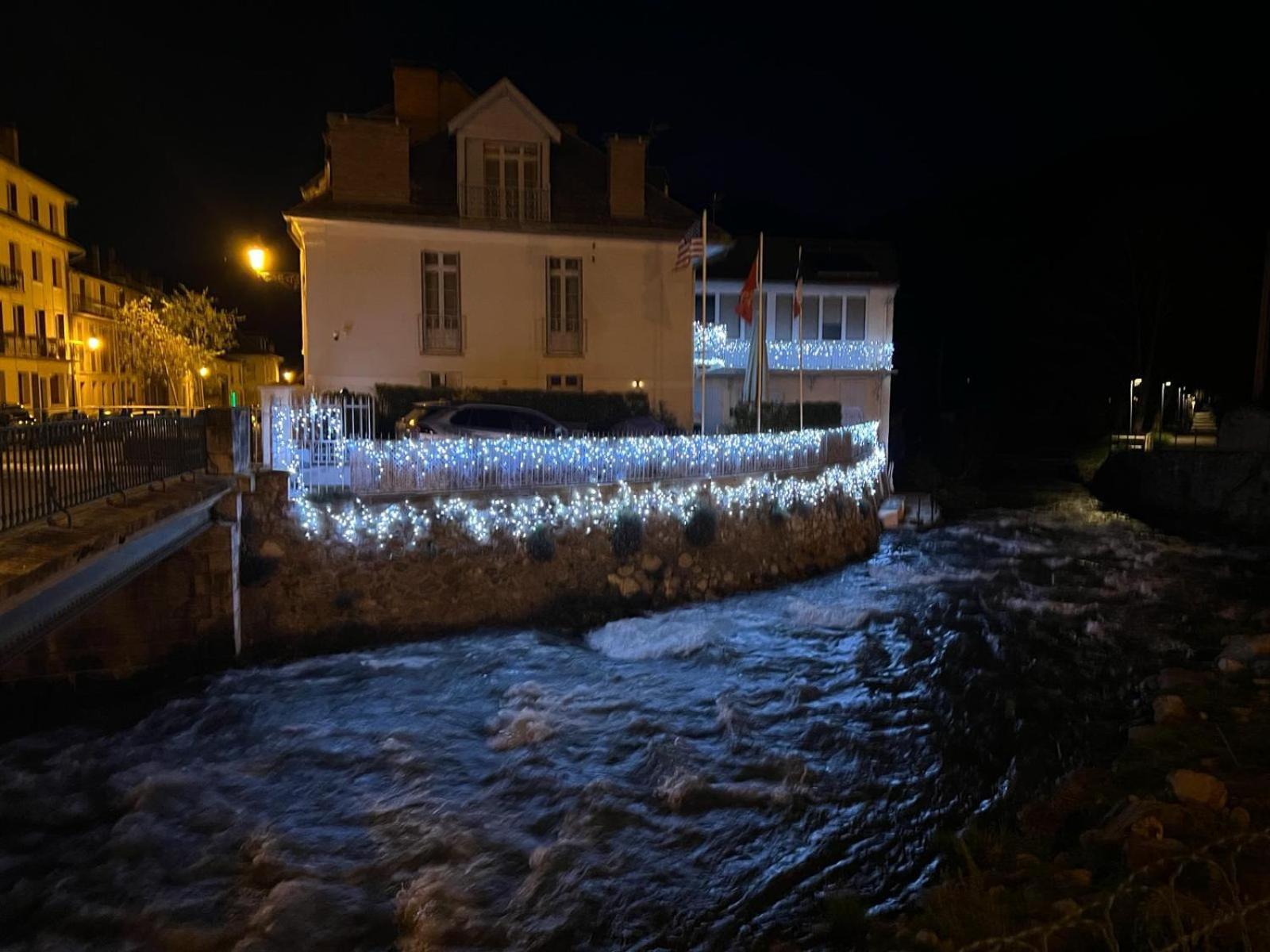 Le 41 Avenue Foch Hotel Bagnères-de-Luchon Екстериор снимка